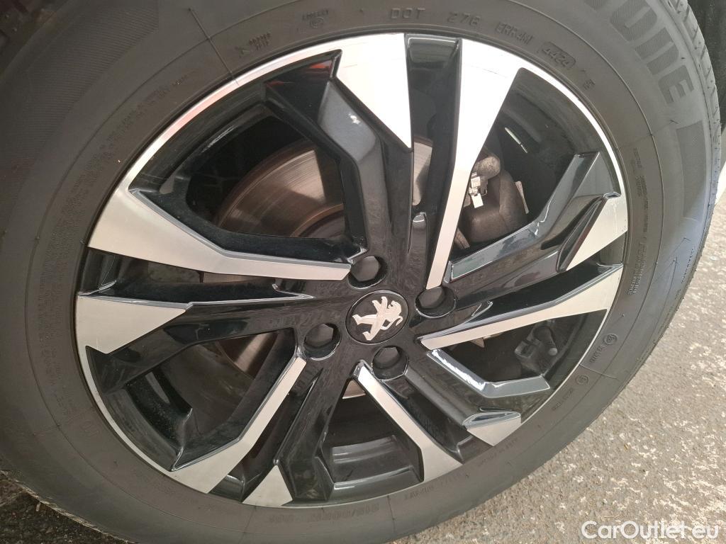  Peugeot  2008  Allure Pack 1.5 HDi 130CV BVA8 E6d #10