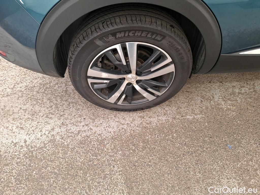  Peugeot  5008 PEUGEOT  / 2016 / 5P / SUV &Puretech 130 S&S EAT8 ALLURE BUSINESS #17