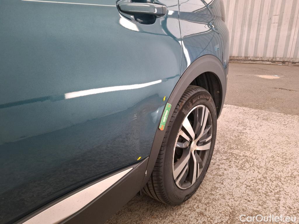  Peugeot  5008 PEUGEOT  / 2016 / 5P / SUV &Puretech 130 S&S EAT8 ALLURE BUSINESS #1