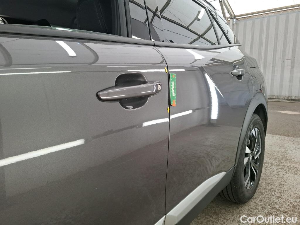  Peugeot  2008 PEUGEOT  / 2019 / 5P / Crossover PureTech 130 S&S EAT8 ALLURE BUSINESS #1