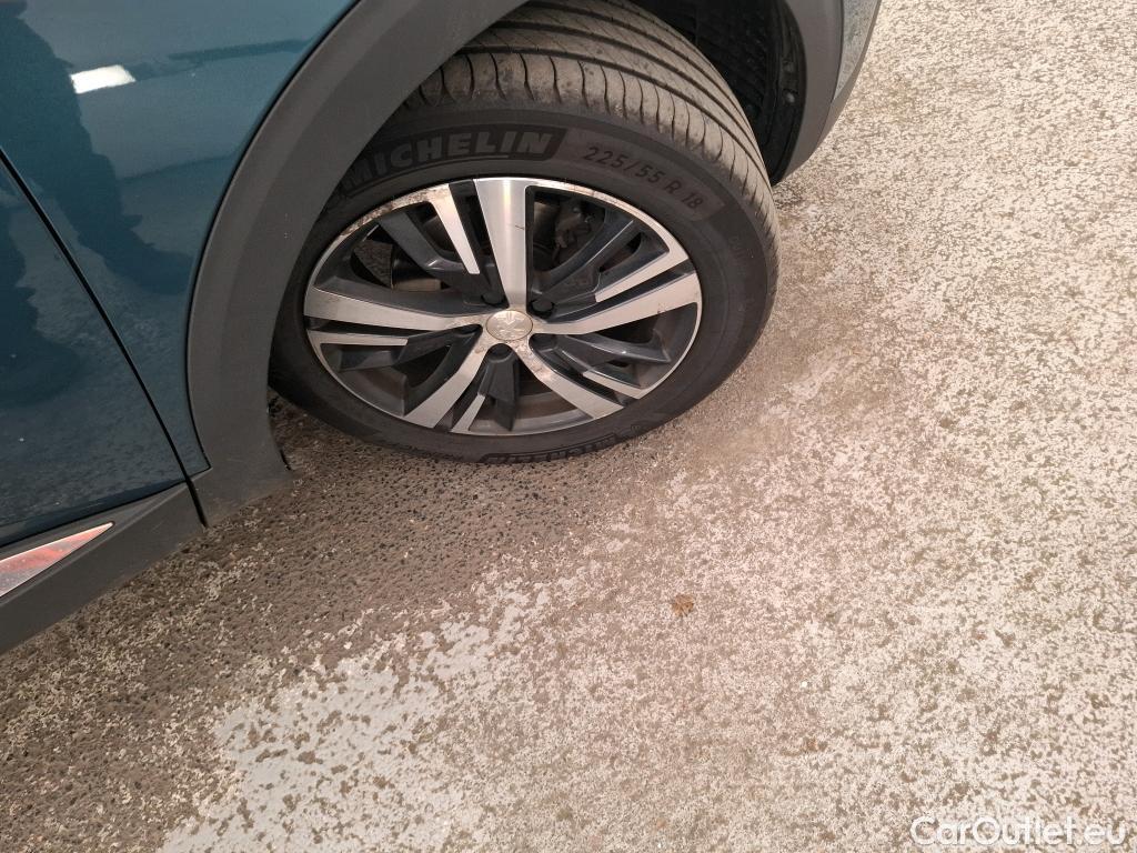  Peugeot  5008 PEUGEOT  / 2016 / 5P / SUV &Puretech 130 S&S EAT8 ALLURE BUSINESS #24