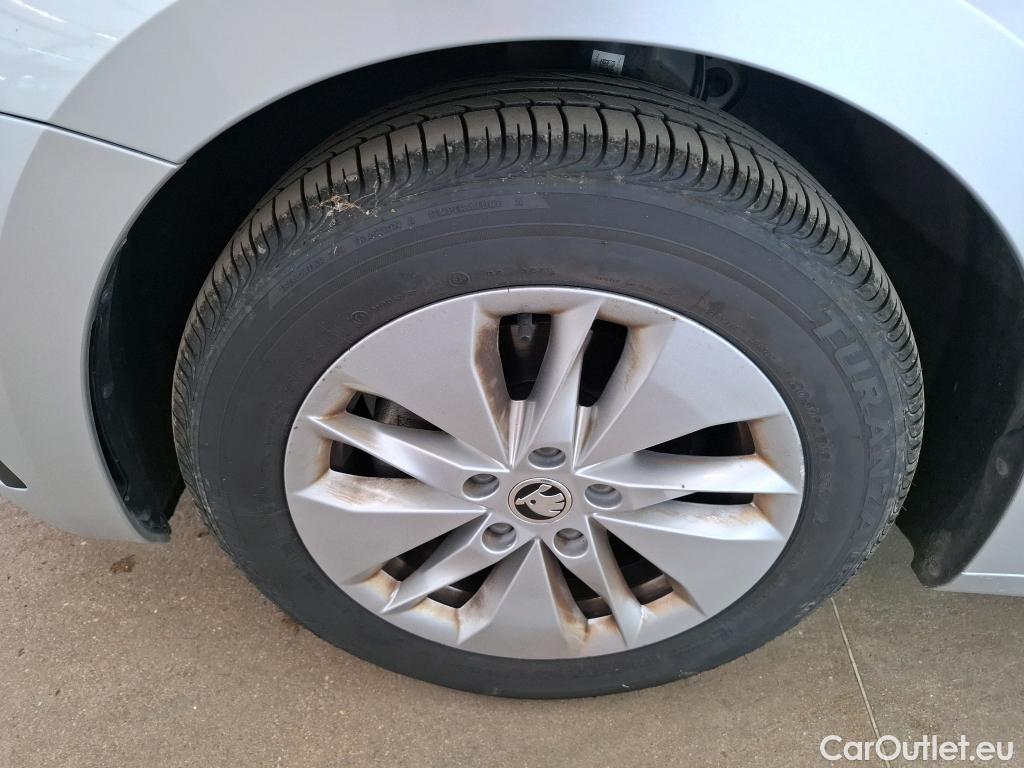  Skoda  Octavia  Berline Business 2.0 TDI 150CV BVA7 E6dT #19