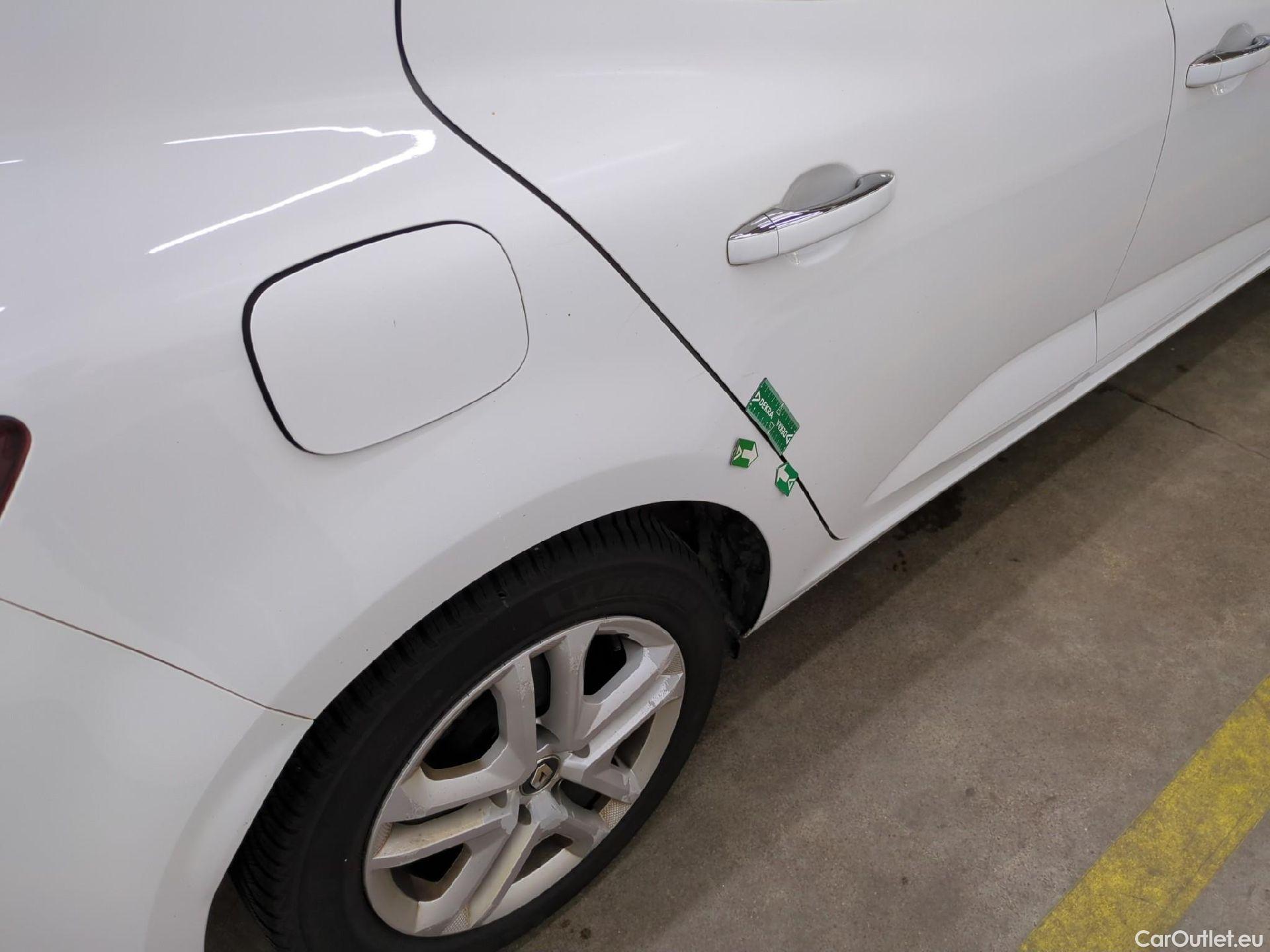  Renault  Megane  IV Berline 5pt. Business 1.5 dCi 115CV BVM6 E6dT #16