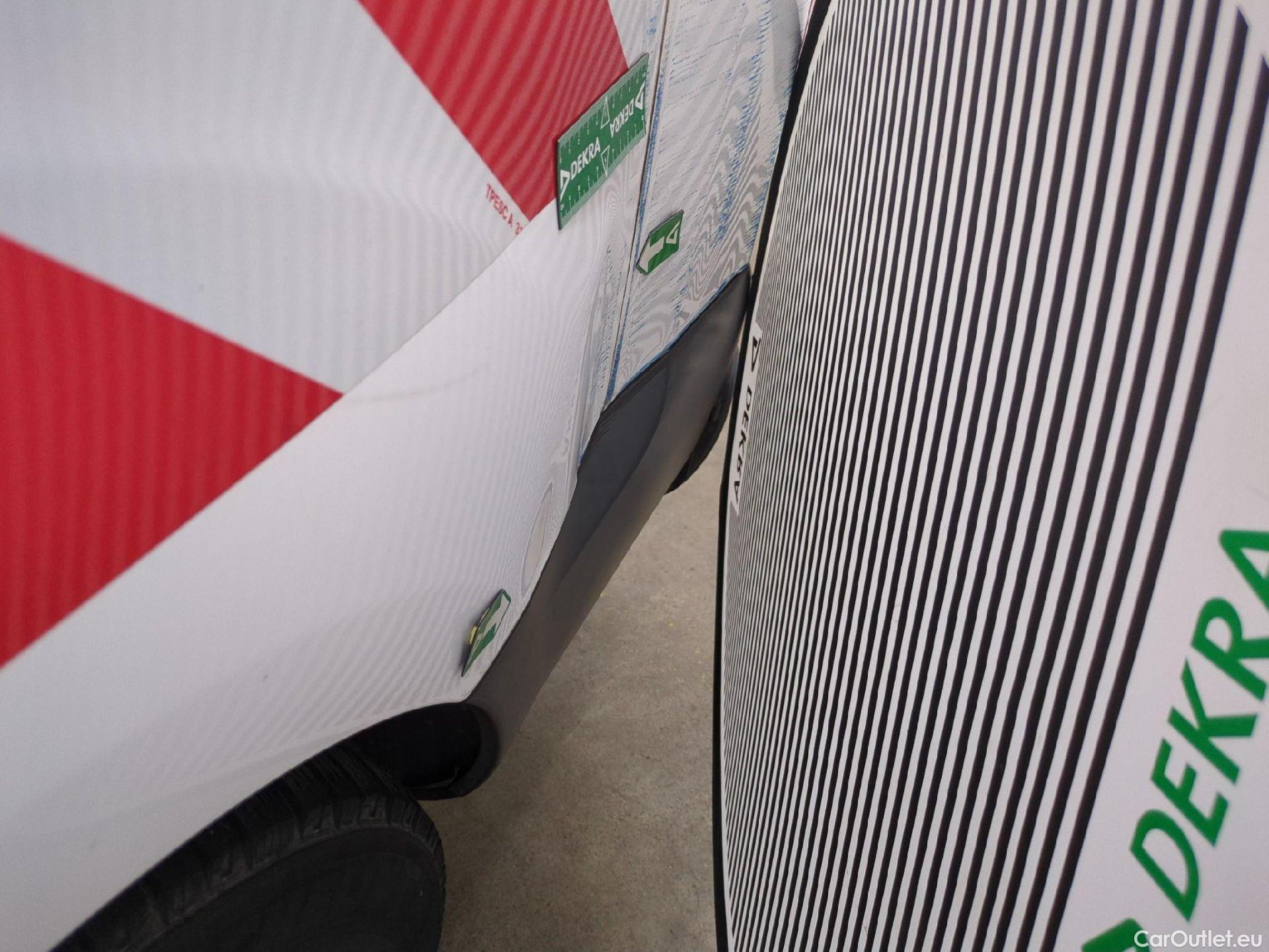  Citroen  Berlingo  Fourgon Business L2 (Long) 1.6 BlueHDi 100CV BVM5 E6 #33