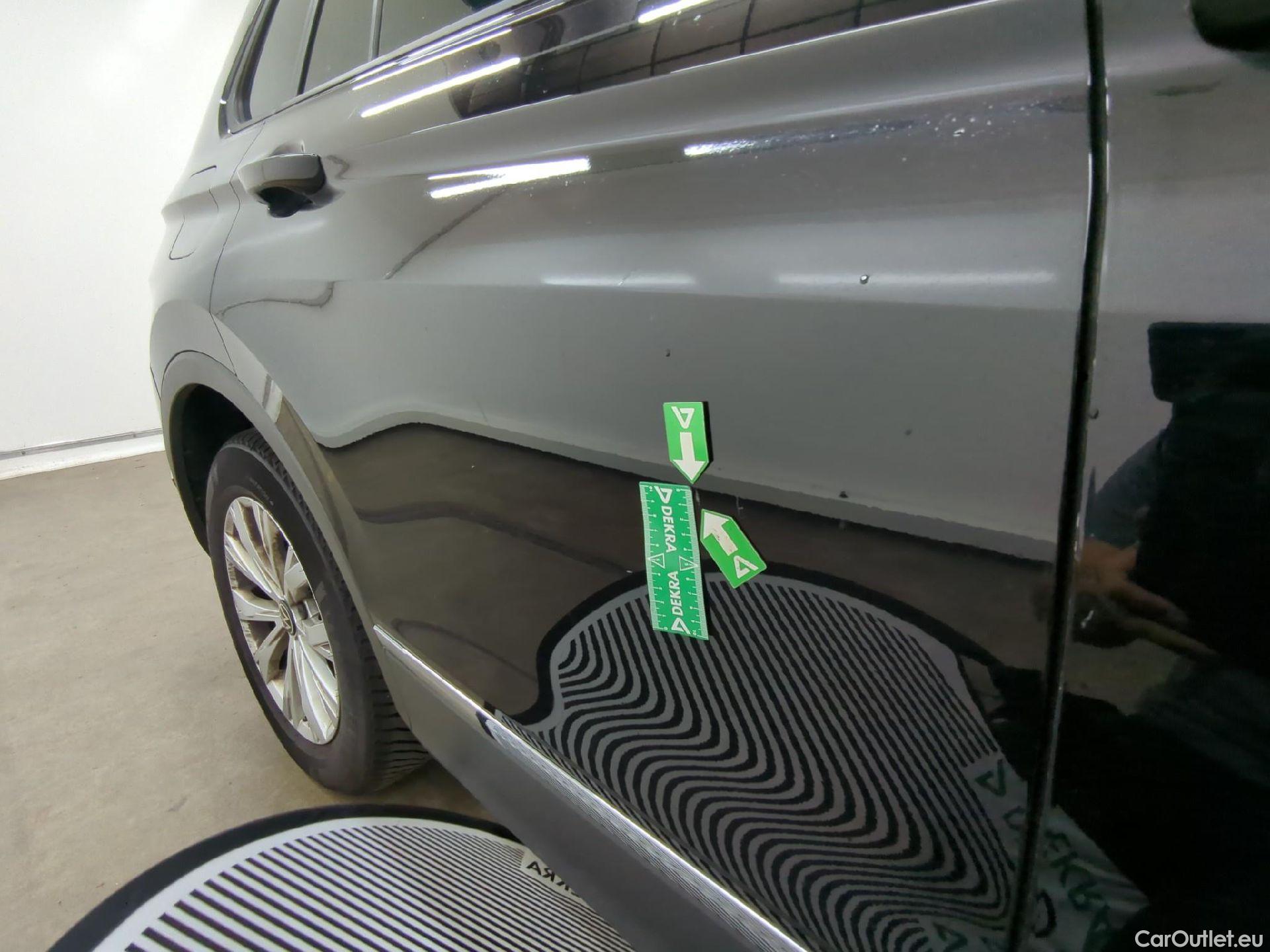  Volkswagen  Tiguan VOLKSWAGEN  / 2020 / 5P / SUV 2.0 TDI 150 DSG7 Life Business #12