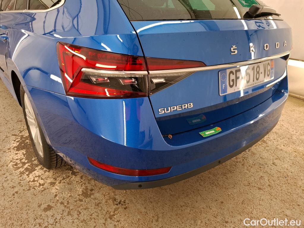  Skoda  Superb SKODA  Combi / 2019 / 5P / Break 2.0 TDI SCR 150 DSG7 Business #8