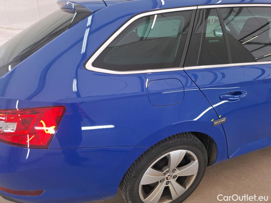  Skoda  Superb  Break Business 2.0 TDI 150CV BVA7 E6d #8