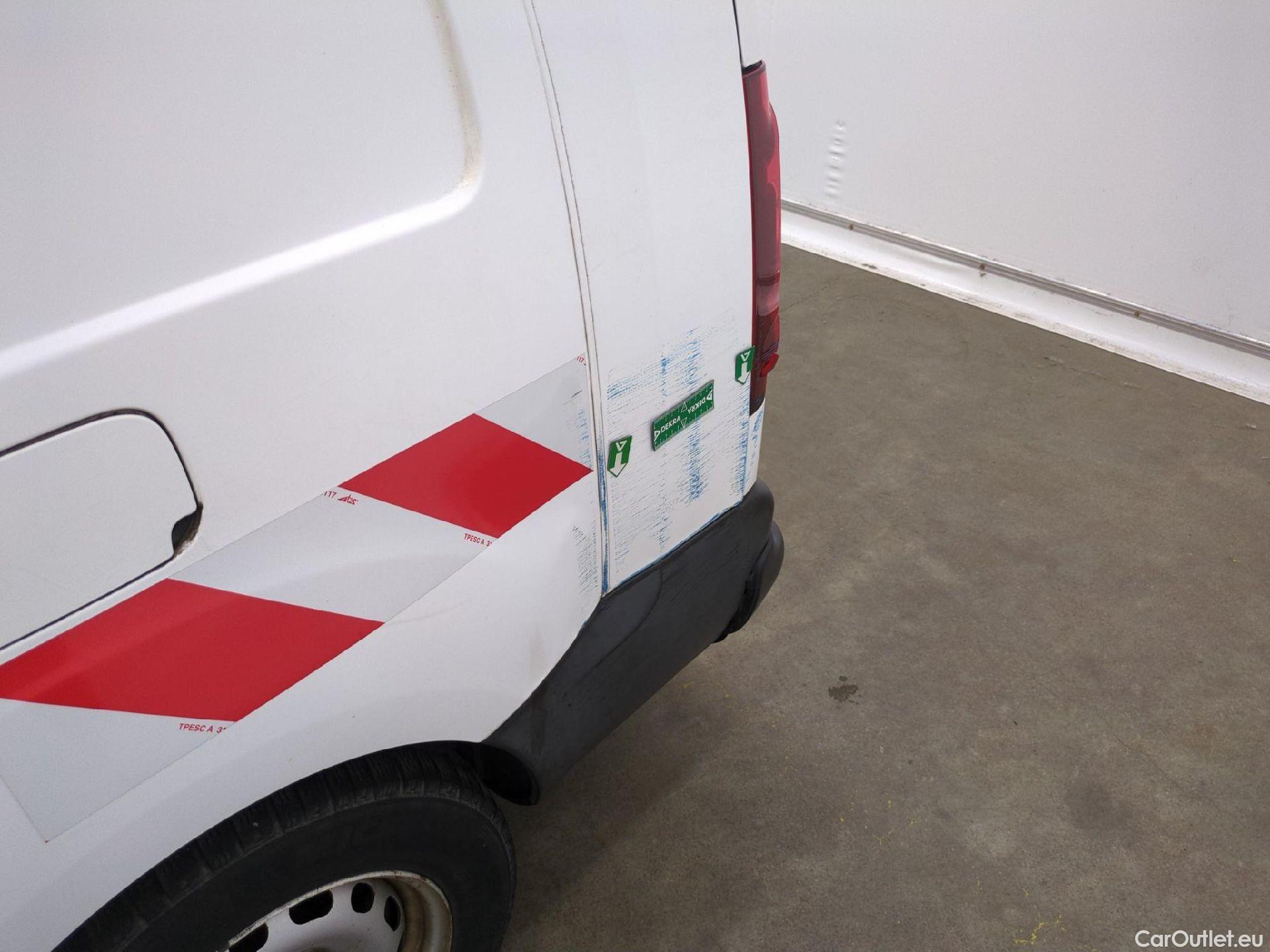  Citroen  Berlingo  Fourgon Business L2 (Long) 1.6 BlueHDi 100CV BVM5 E6 #36