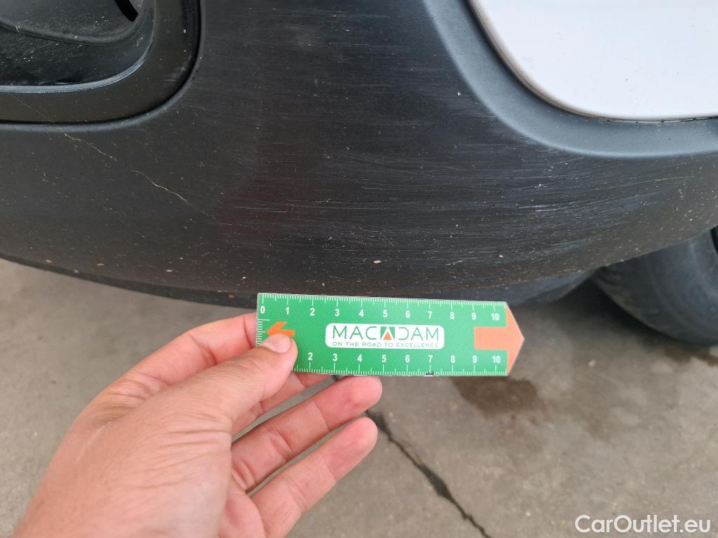  Citroen  C3 CITROEN  Société / 2020 / 5P / Berline / VU PureTech 83 S&S BVM Feel Nav #100