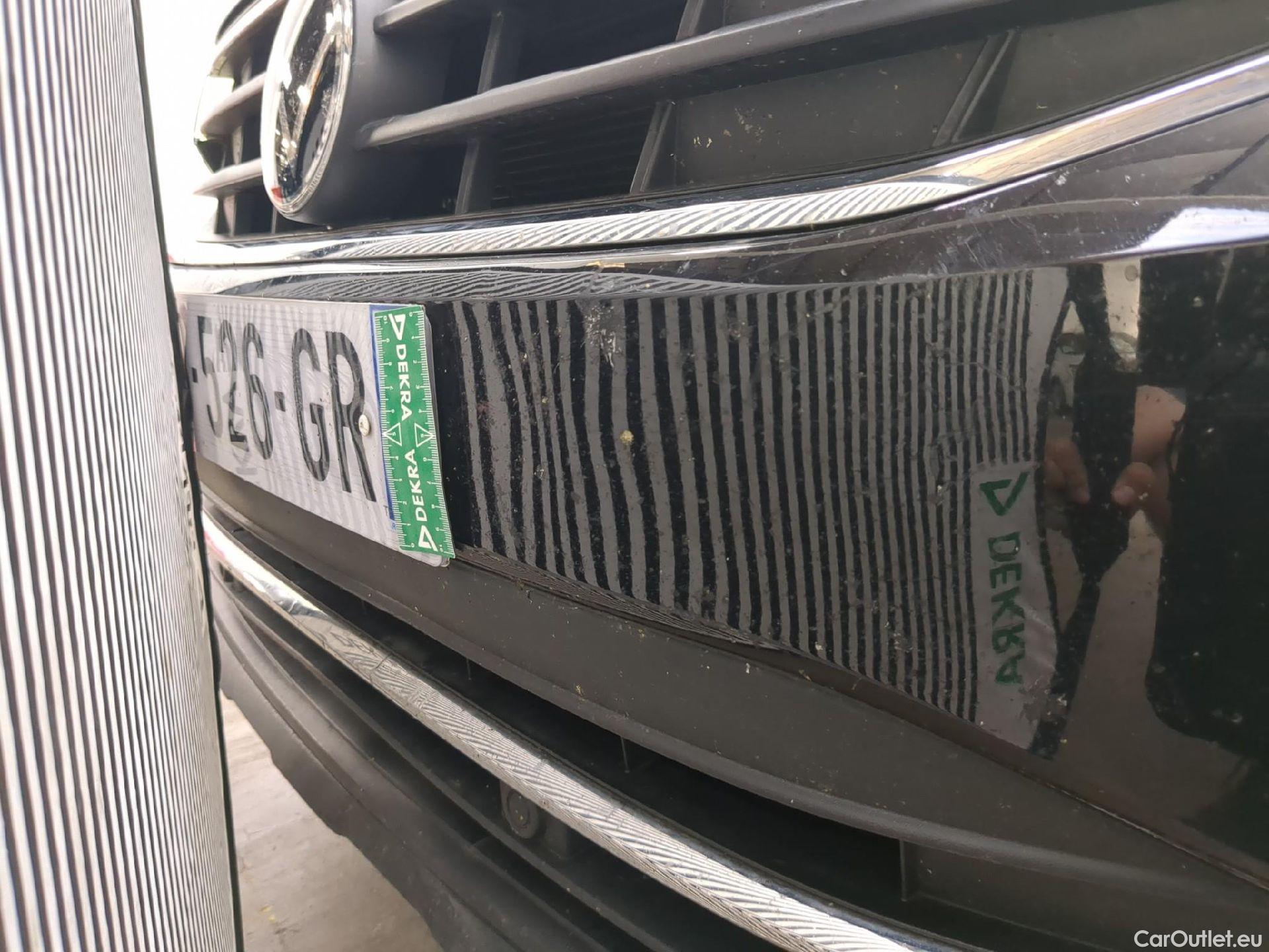  Volkswagen  Tiguan VOLKSWAGEN  / 2020 / 5P / SUV 2.0 TDI 150 DSG7 Life Business #16