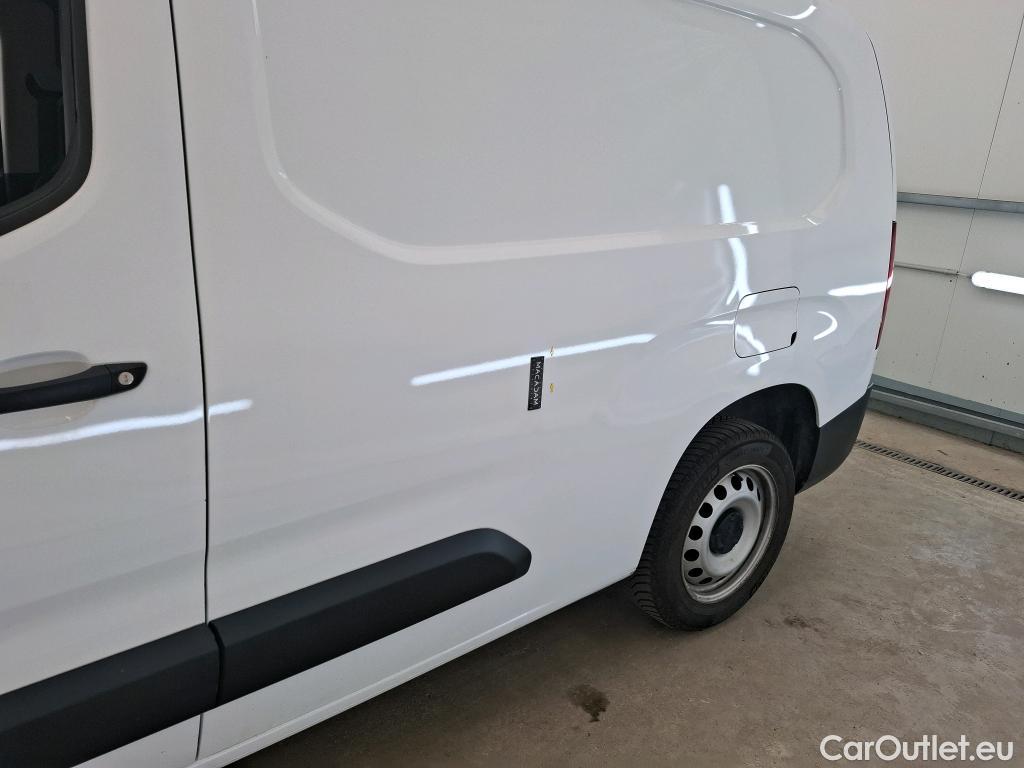  Peugeot  Partner PEUGEOT  / 2018 / 4P / Fourgonnette BLUEHDI 100 S&S LONG 950KG PREMIUM #10