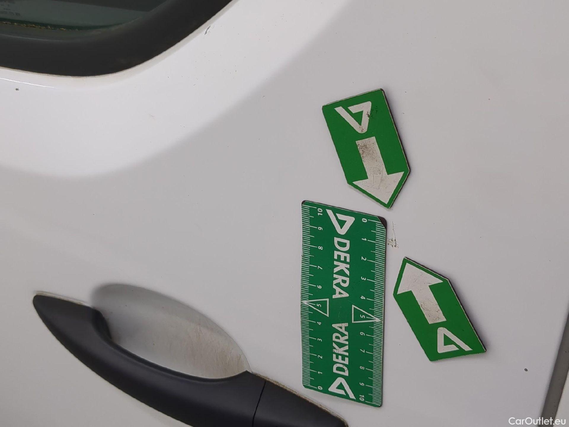  Peugeot  Expert  Fourgon Asphalt L2 2.0 HDi 120CV BVM6 E6dT #33