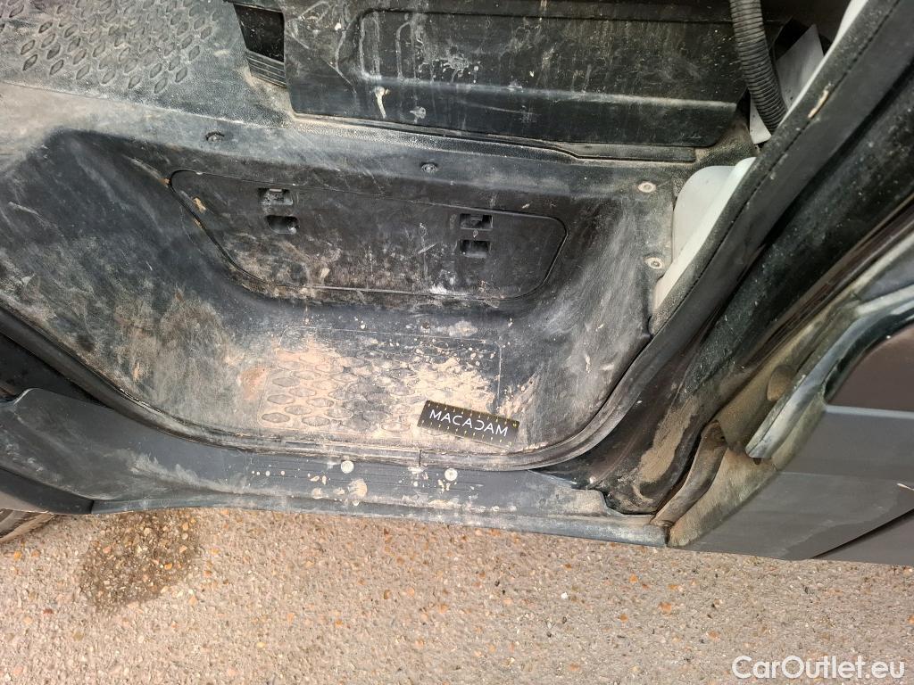  Iveco  Daily IVECO  VU 4p Fourgon 2.3 35S16A8 V11 H2 3520 #31