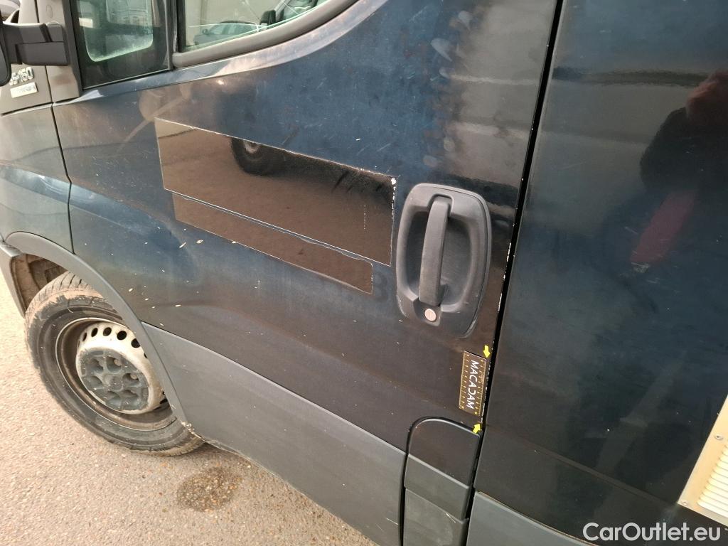  Iveco  Daily IVECO  VU 4p Fourgon 2.3 35S16A8 V11 H2 3520 #56