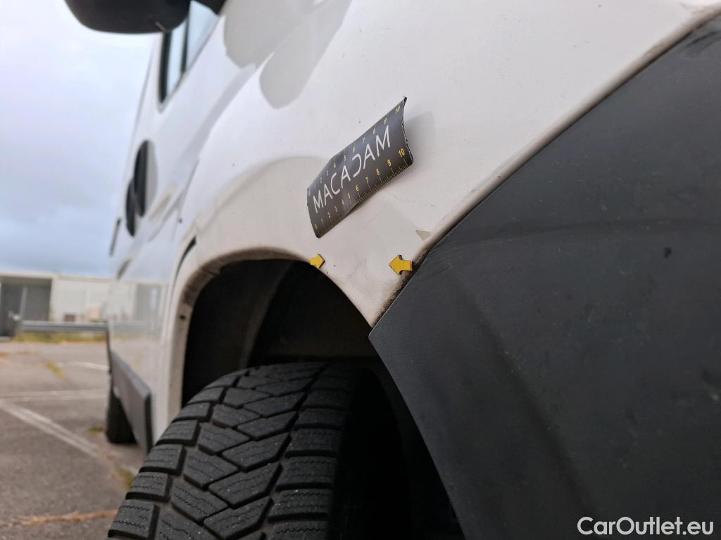  Citroen  Jumper CITROEN  / 2014 / 4P / Fourgon tôlé 35 L2H2 BlueHDi 120 S&S BVM6 Driver #46