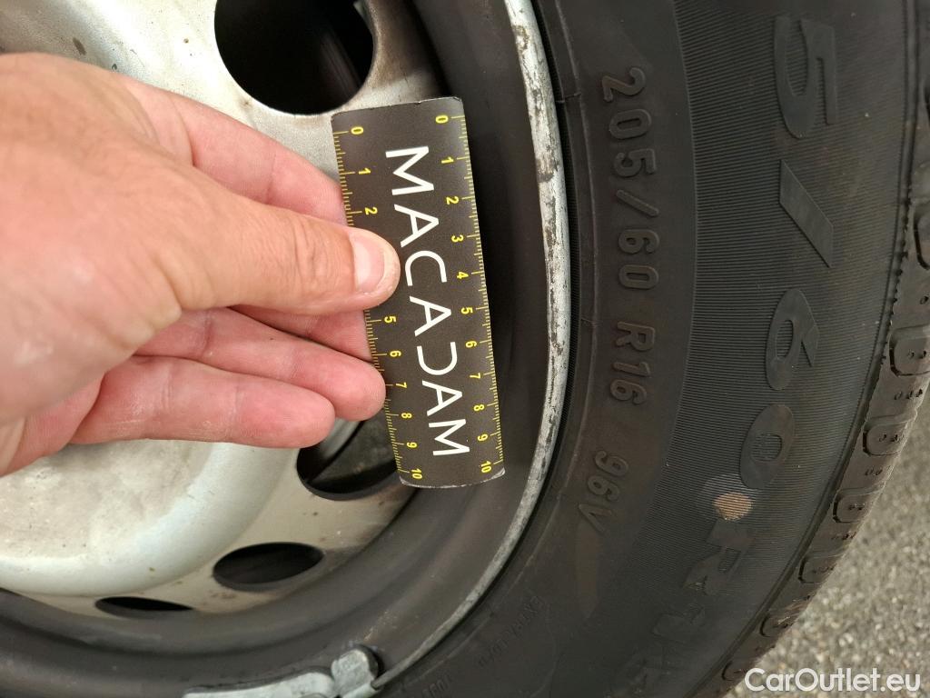  Peugeot  Partner  Asphalt L1 1.6 HDi 100CV BVM5 E6 #17