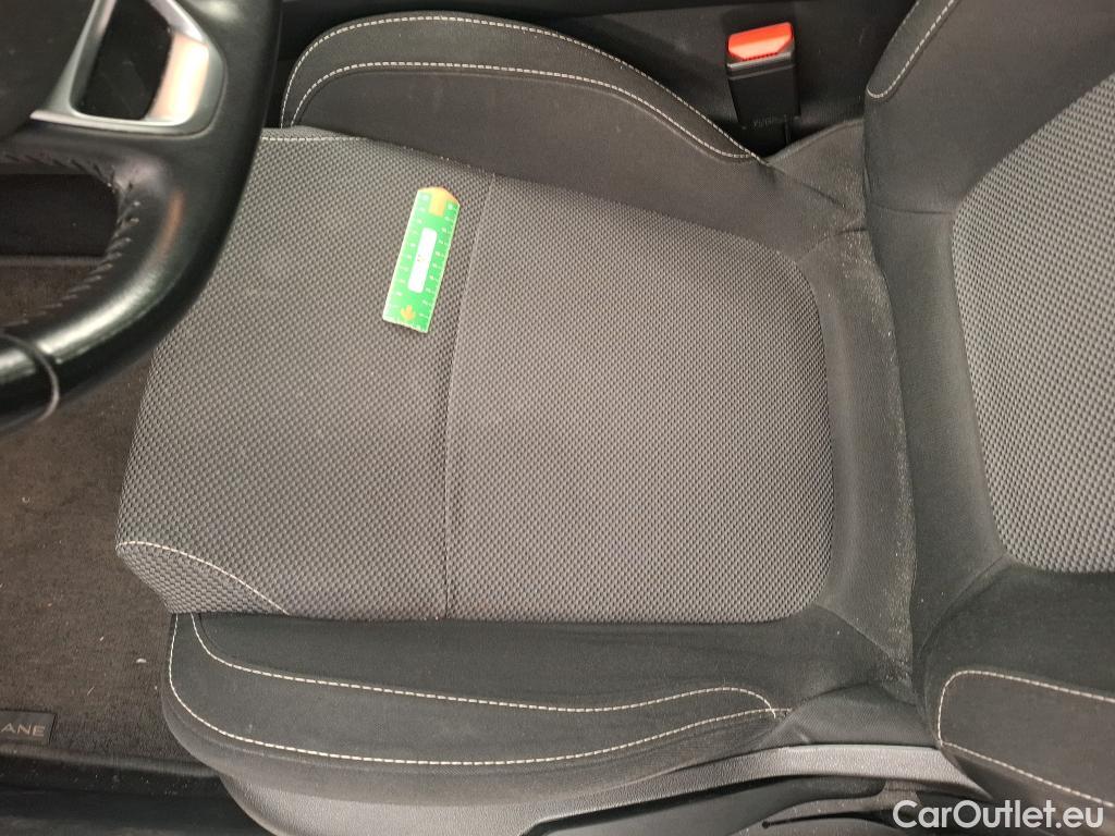  Renault  Megane RENAULT  SOCIETE VF 5p BER Air Nav réversible Energy dCi110 bi-corps VU #34