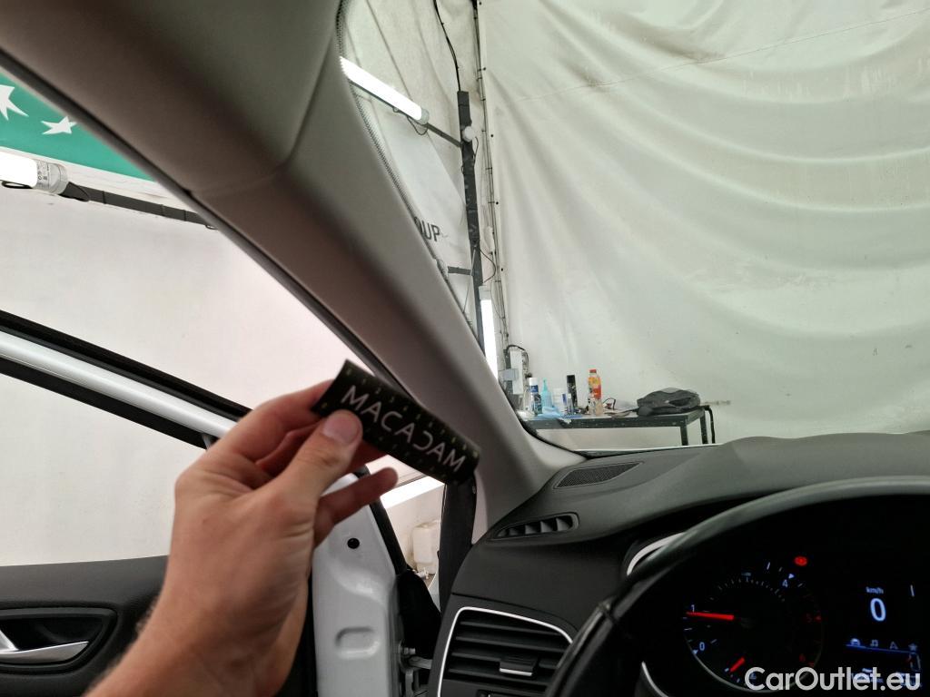  Renault  Megane  IV Berline 5pt. Société Air Nav 1.5 dCi 90CV BVM6 E6 #7
