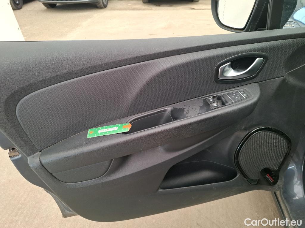  Renault  Clio  IV Business 1.5 dCi 90CV BVA6 E6 / TRANSFO VP/VF #25
