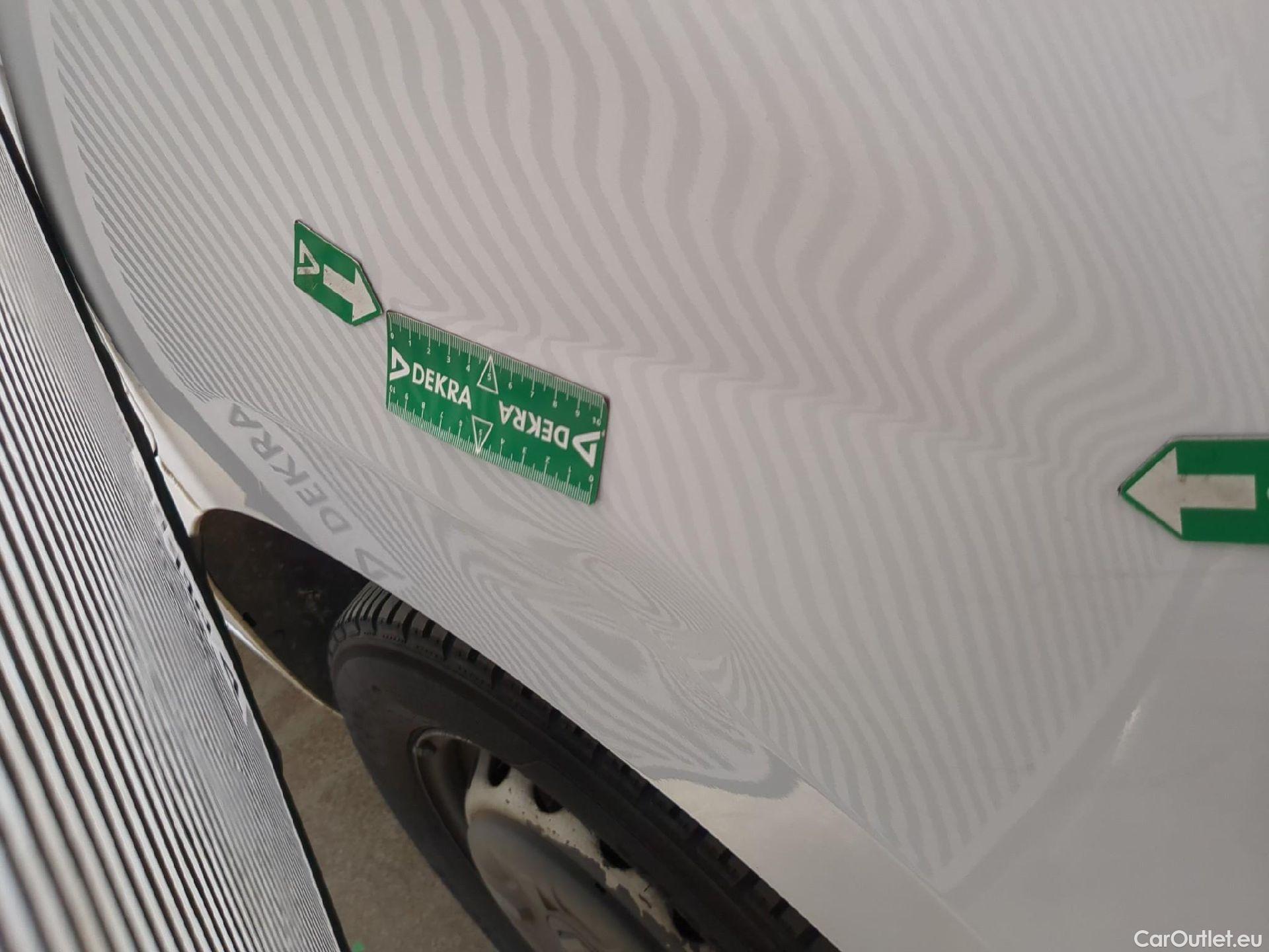  Renault  Master RENAULT  VU 4p Fourgon FG GCf Trac F3500 L3H2 Energy dCi 145 E6 #67