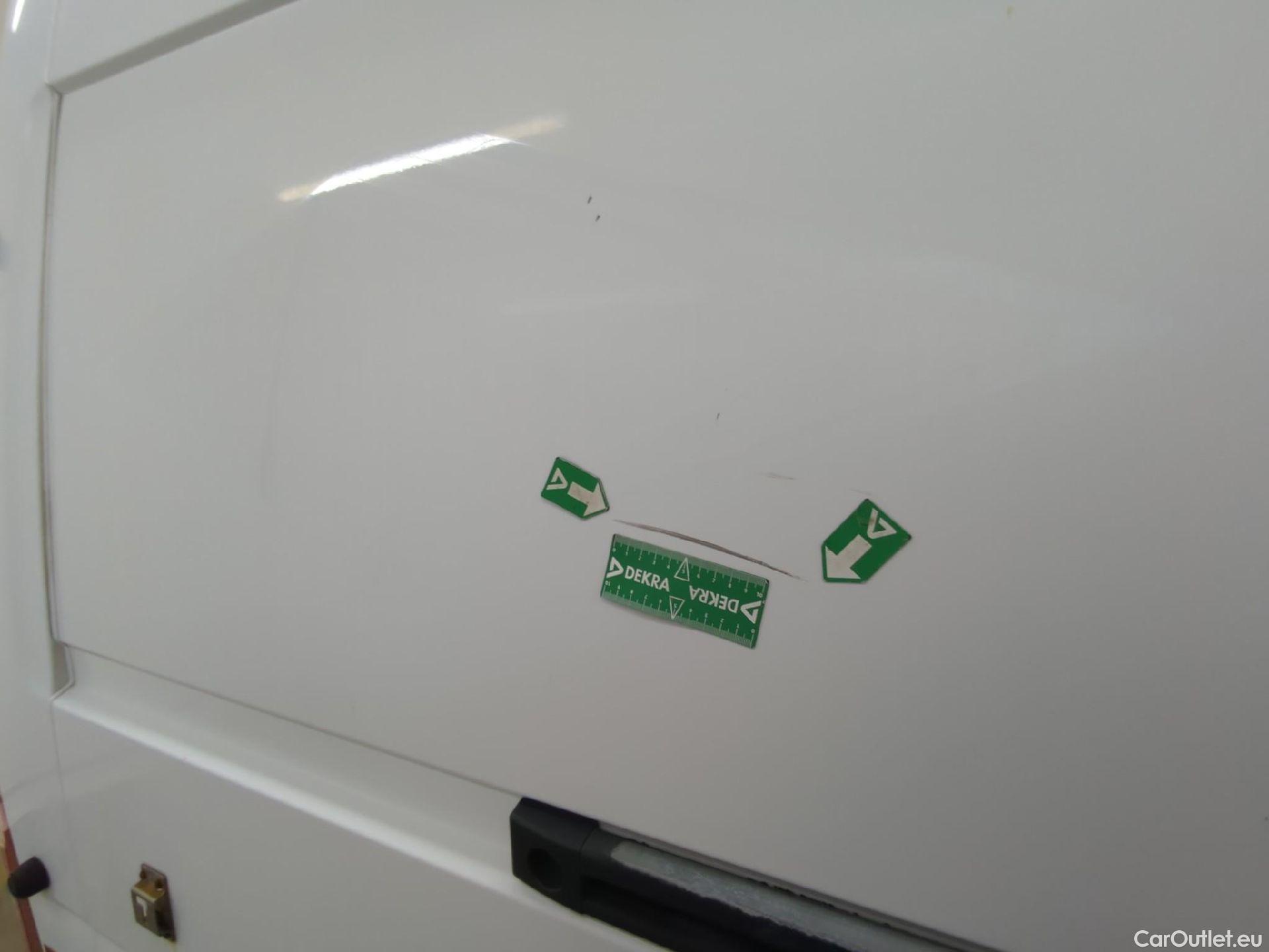  Renault  Master RENAULT  VU 4p Fourgon FG GCf Trac F3500 L3H2 Energy dCi 145 E6 #48