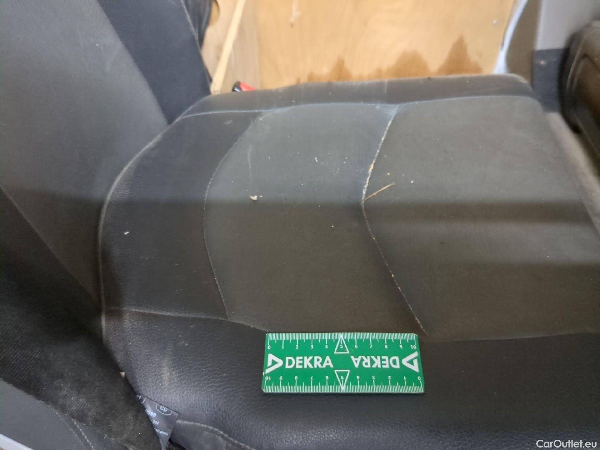  Renault  Master RENAULT  VU 4p Fourgon FG GCf Trac F3500 L3H2 Energy dCi 145 E6 #24