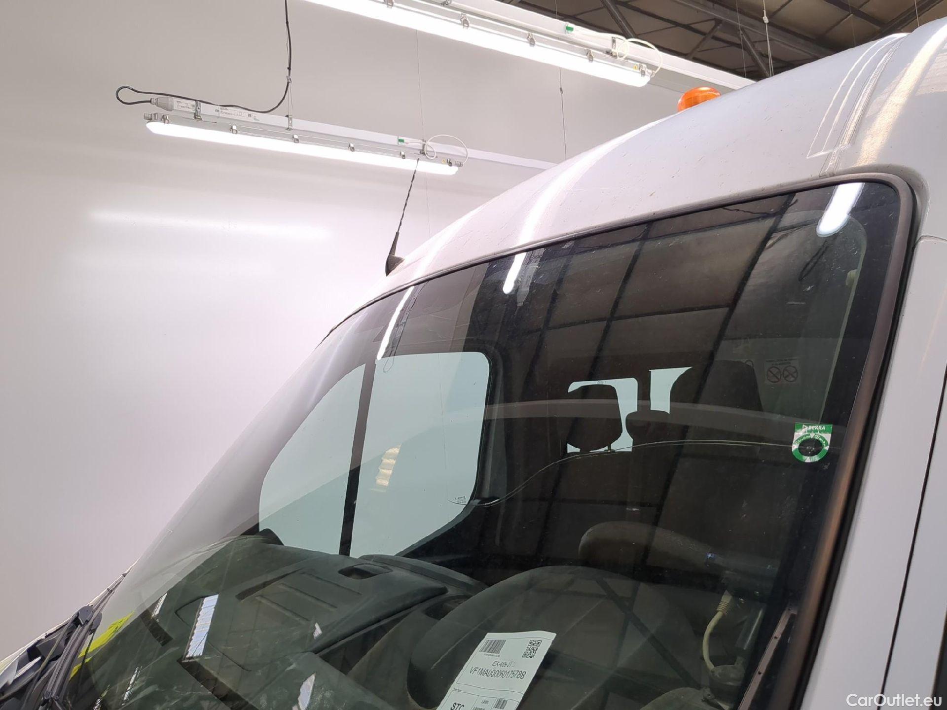  Renault  Master RENAULT  VU 4p Fourgon FG GCf Trac F3500 L3H2 Energy dCi 145 E6 #78
