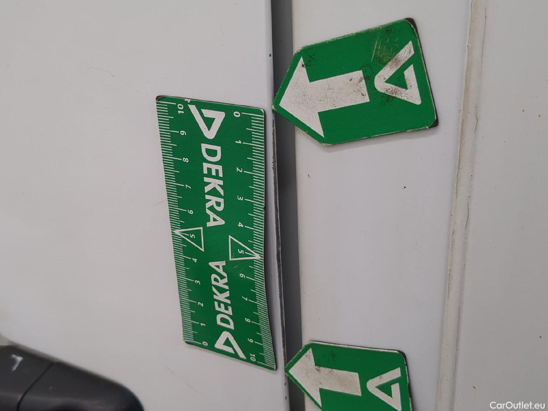  Renault  Master RENAULT  VU 4p Fourgon FG GCf Trac F3500 L3H2 Energy dCi 145 E6 #94