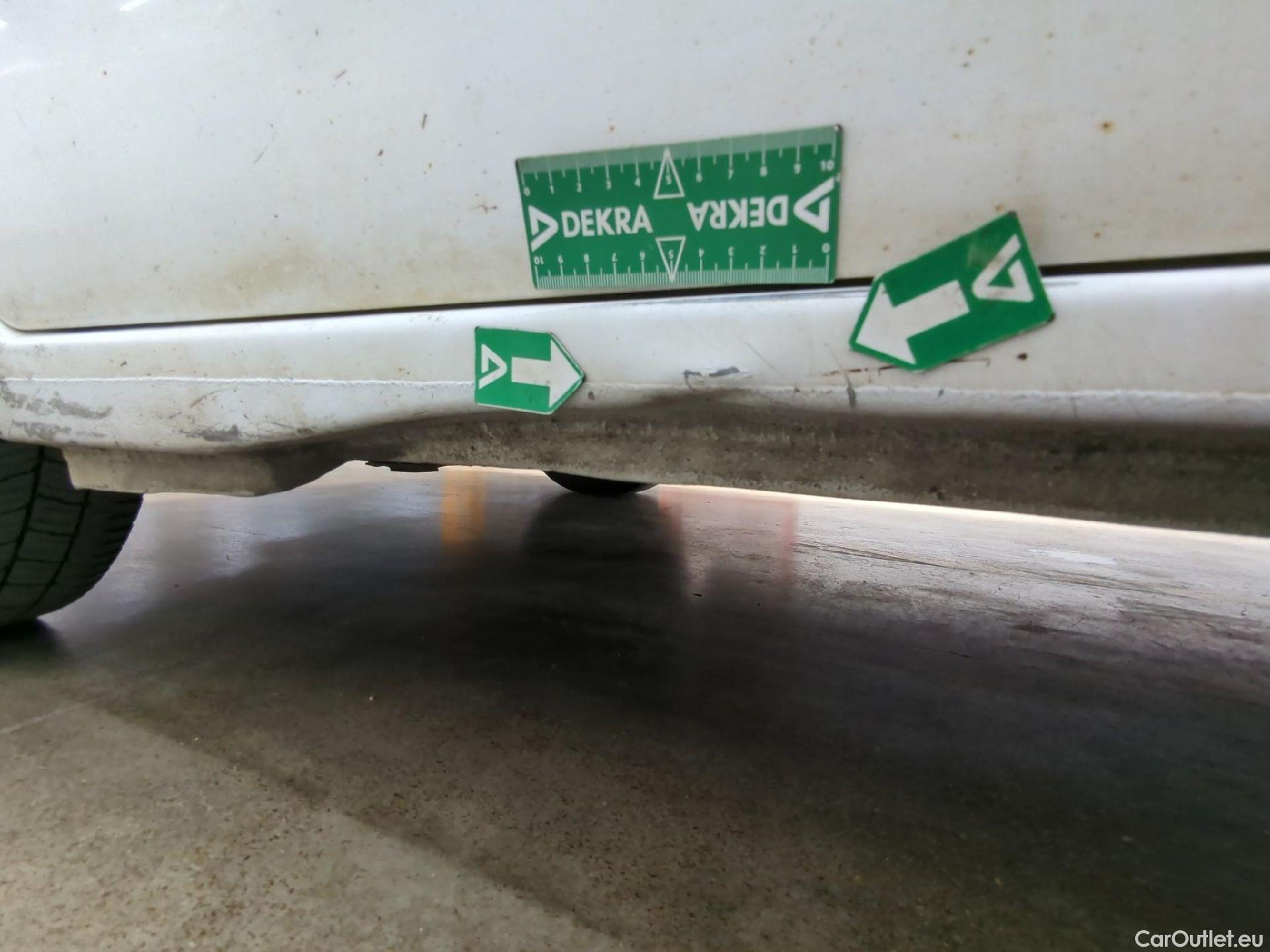  Renault  Master RENAULT  VU 4p Fourgon FG GCf Trac F3500 L3H2 Energy dCi 145 E6 #86