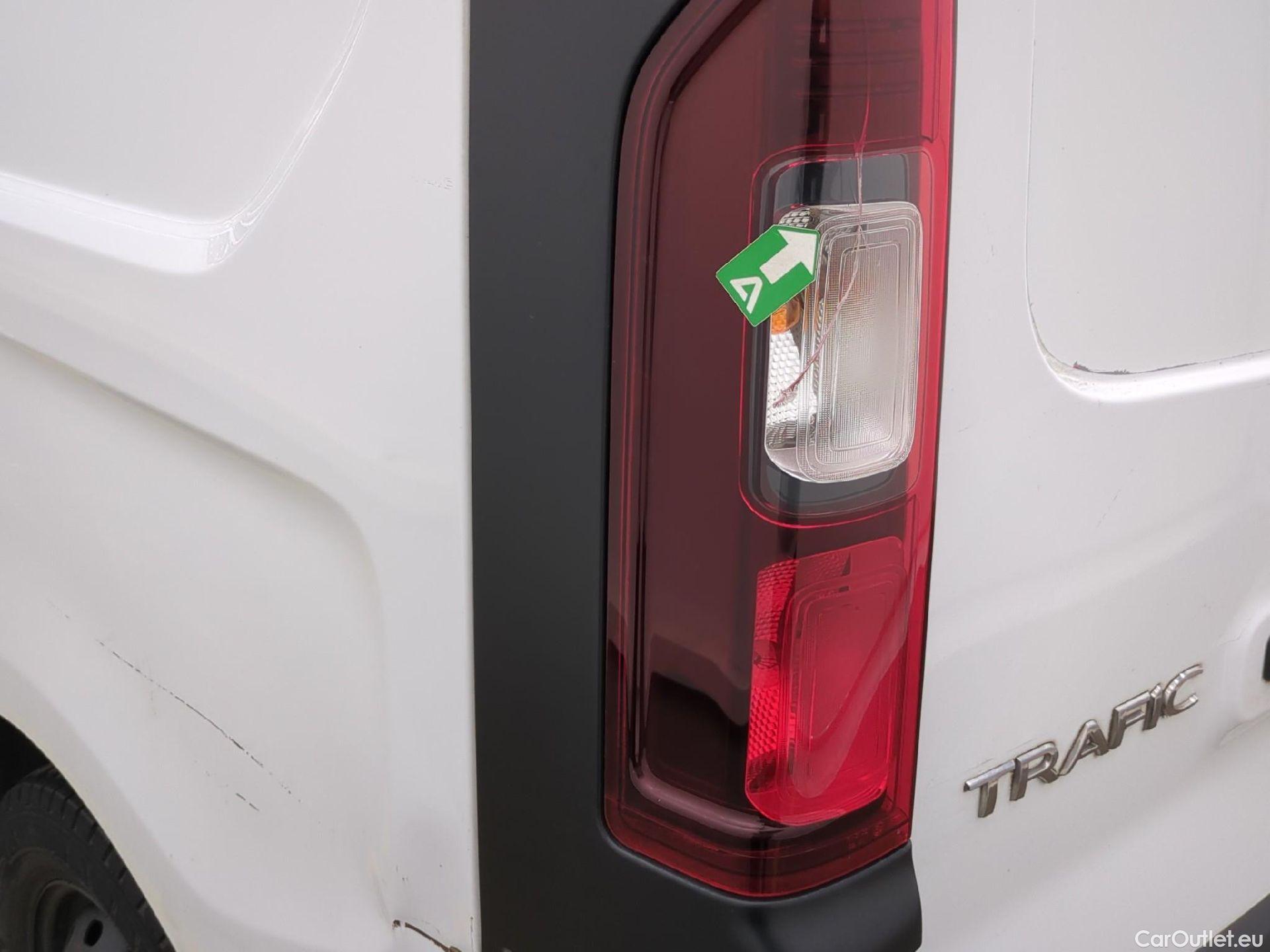  Renault  Trafic  Fourgon L2H1 1300 Grand Confort 1.6 dCi 120CV BVM6 E6dT #72