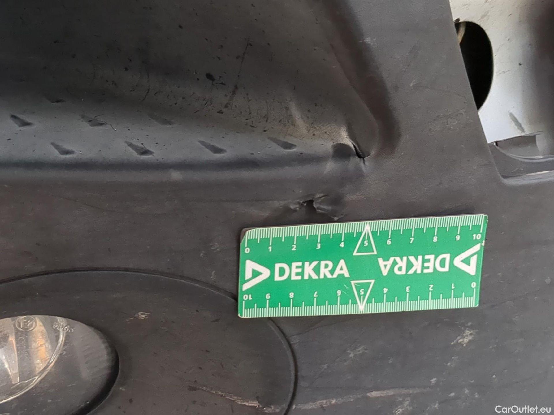  Renault  Master RENAULT  VU 4p Fourgon FG GCf Trac F3500 L3H2 Energy dCi 145 E6 #71