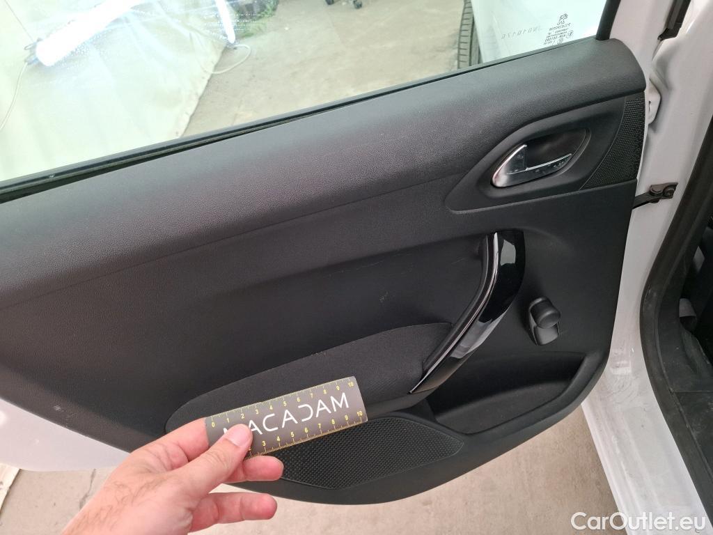  Peugeot  208  Active 1.2 PureTech 80CV BVM5 E6 #13