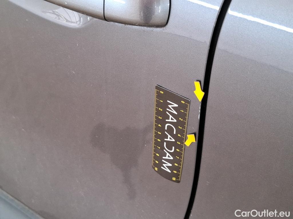  Renault  Arkana  Evolution 1.6 E-TECH Hybrid 145CV BVA6 E6d #19