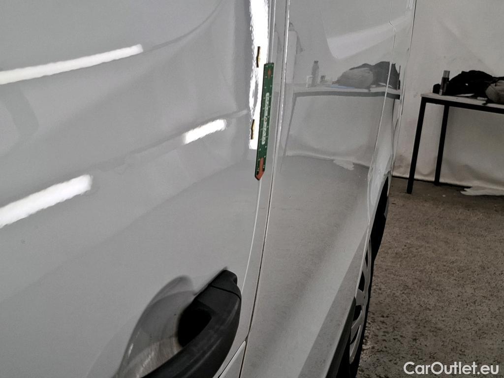  Renault  Trafic  Furgon Grand Confort L1H1 1200 1.6 dCi 125CV BVM6 E6 #11