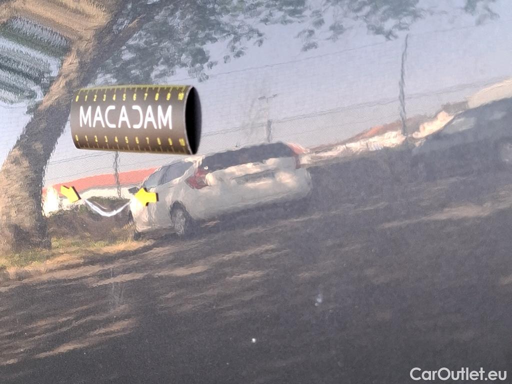 Nissan  Micra NISSAN  / 2016 / 5P / Berline IG-T 92 Business Edition #3