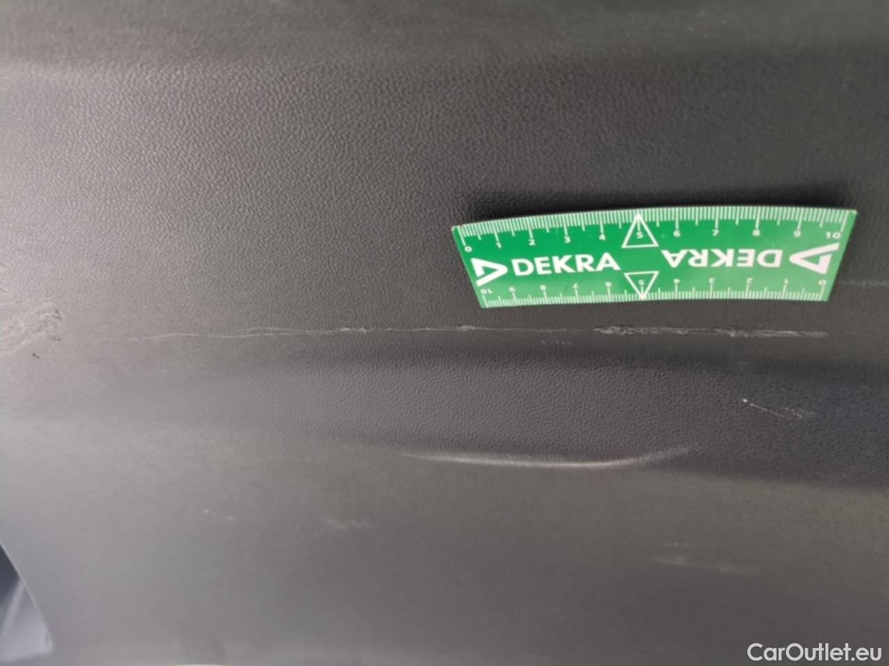  Renault  Captur  5p Crossover Business dCi 90 / TRANSFO VP/VF #2