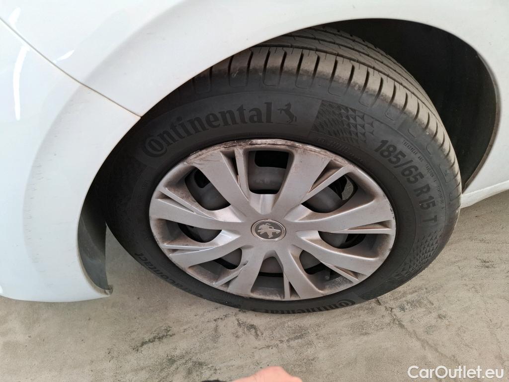  Peugeot  208  Active 1.2 PureTech 80CV BVM5 E6 #26