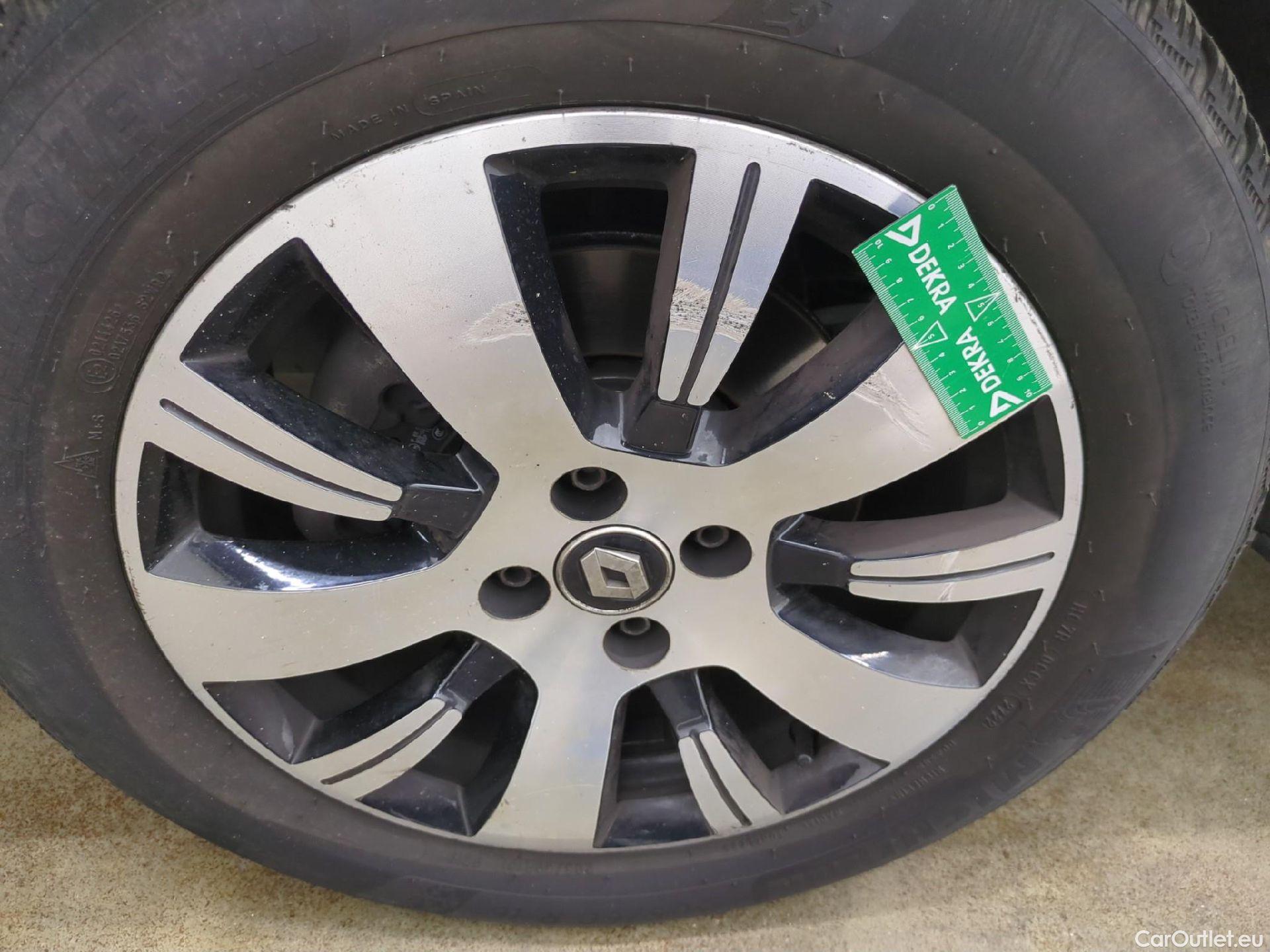  Renault  Captur  5p Crossover Business dCi 90 / TRANSFO VP/VF #12