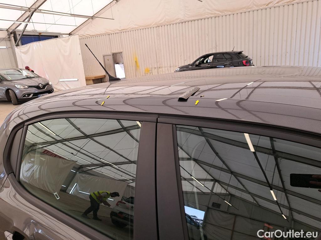  Citroen  C3 CITROEN  5p Berline PureTech 110 S&S BVM6 Shine Business / VO GRELE #23