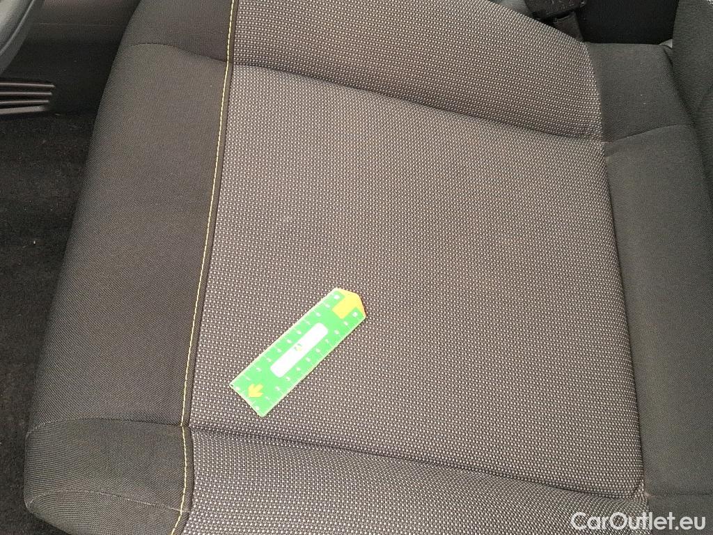  Citroen  C3  Société Feel Nav 1.2 PureTech 80CV BVM5 E6 #11