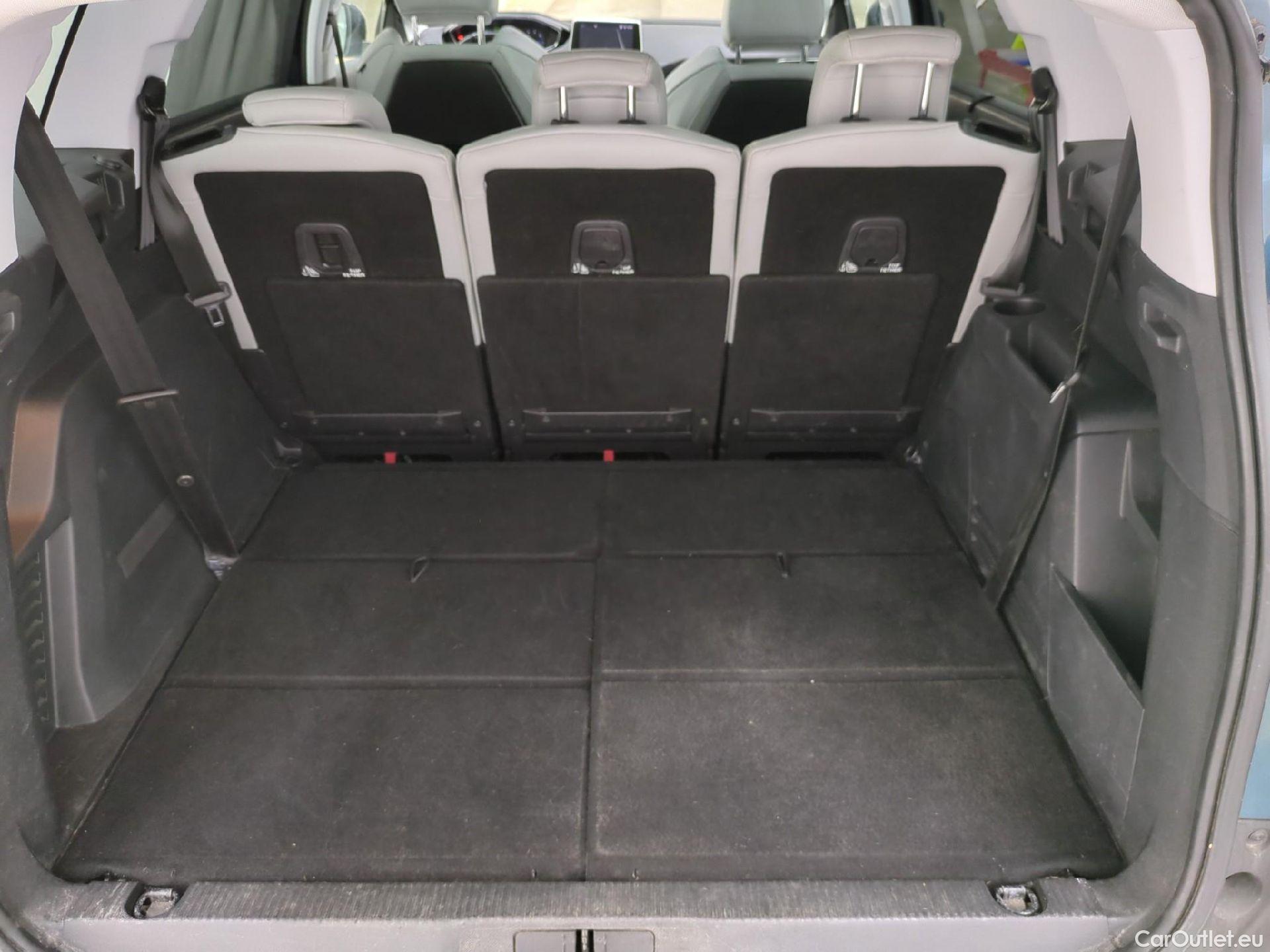  Peugeot  5008  Allure Business 1.5 HDi 130CV BVM6 E6dT #6