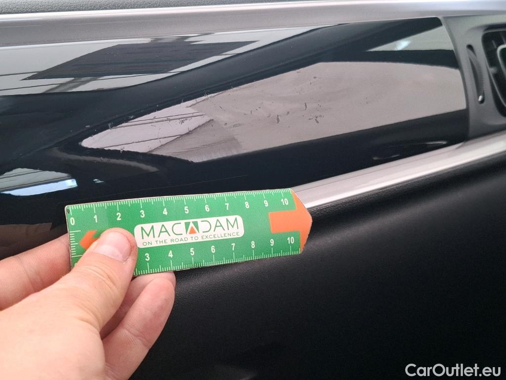  Citroen  C3  Société Feel Nav 1.2 PureTech 80CV BVM5 E6 #2