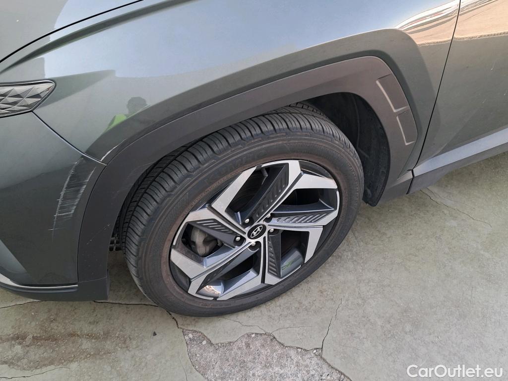  Hyundai  Tucson HYUNDAI  / 2020 / 5P / todoterreno 1.6 TGDI 169kW HEV Tecno Sky Auto #29
