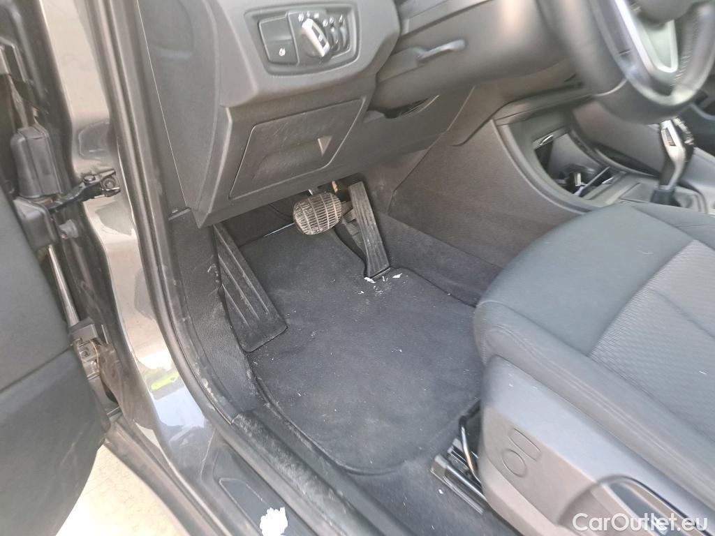  Bmw  X1 Serie  sDrive 18i Advantage 1.5 140CV AT7 E6dT #1