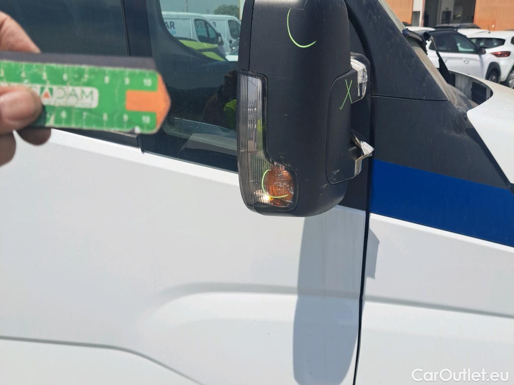  Iveco  Daily IVECO  / 2014 / 4P / furgón 2.3 TD 35S 14S V 3520/H2 #3