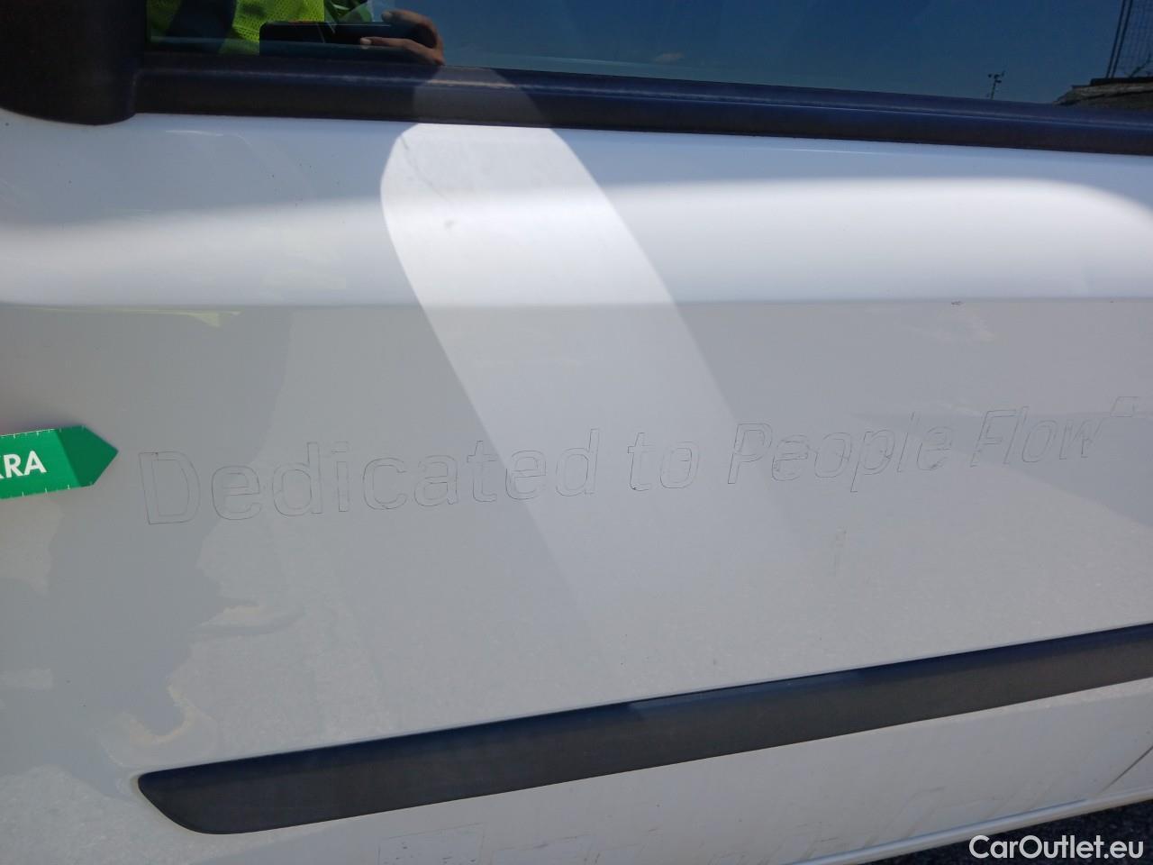  Renault  Kangoo  II Furgón Professional 1.5 dCi 95CV MT6 E6dT #25