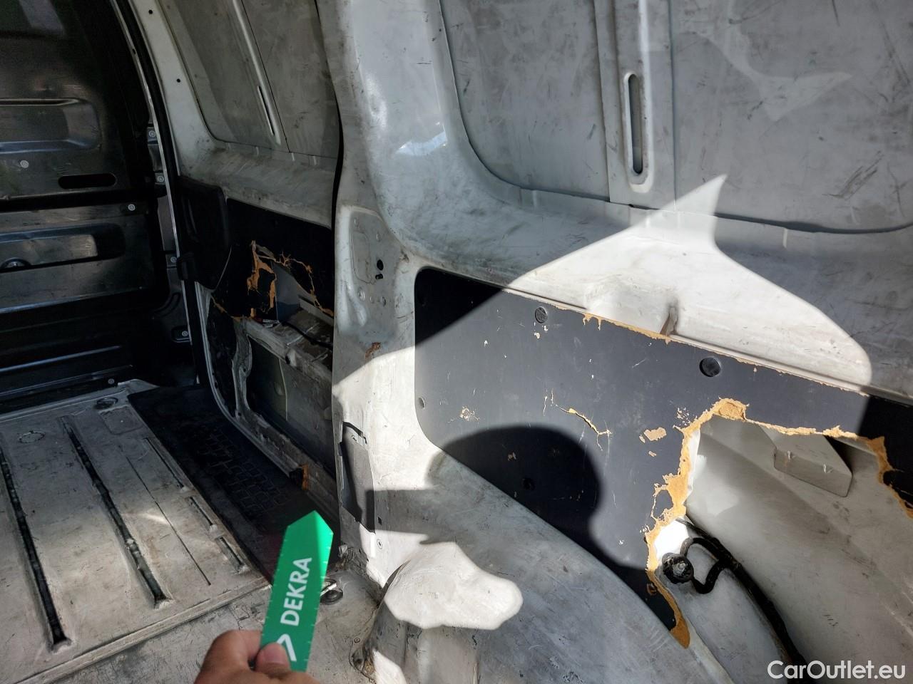  Opel  Vivaro OPEL  / 2019 / 4P / furgón 1.5 Diésel 74kW (100CV) M Std Express (AC) #4