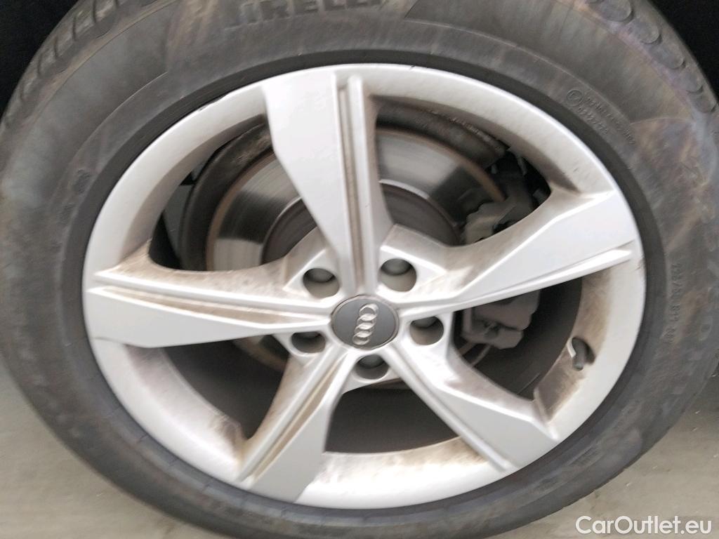  Audi  A4  Avant 35 TDI advanced 2.0 TDI 165CV AT7 E6dT #54