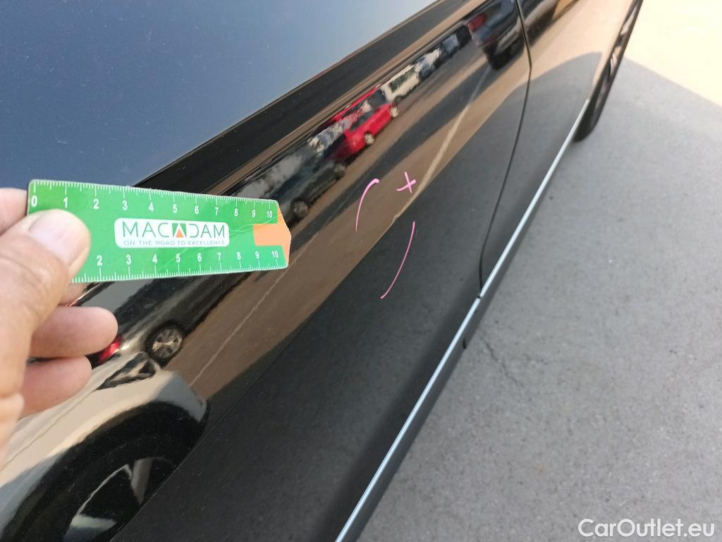  Volkswagen  Tiguan  Life 2.0 TDI 150CV AT7 E6d #3