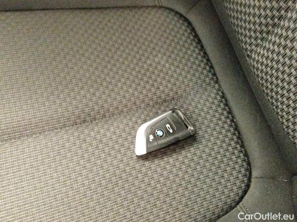  Bmw  X1 BMW  / 2019 / 5P / todoterreno sDrive16d Aut. Business #1